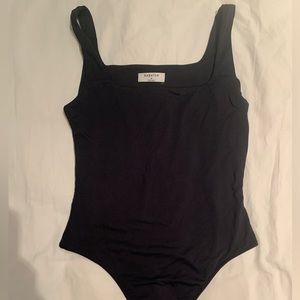 Aritzia Babaton black square neck bodysuit